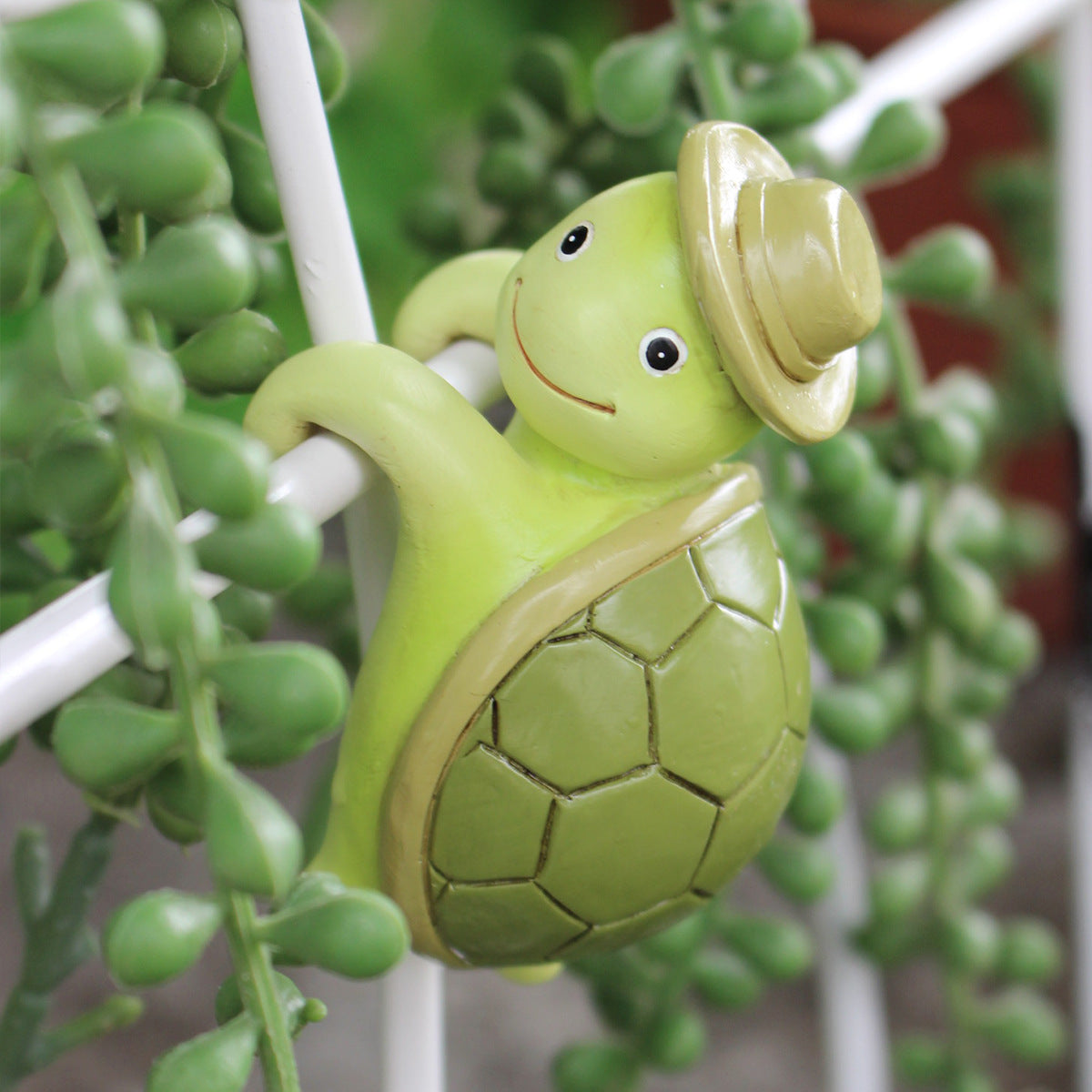 2 Pcs Green Cute Resin Turtle Pot Hanger - Garden Planter Pal Figurine Decoration